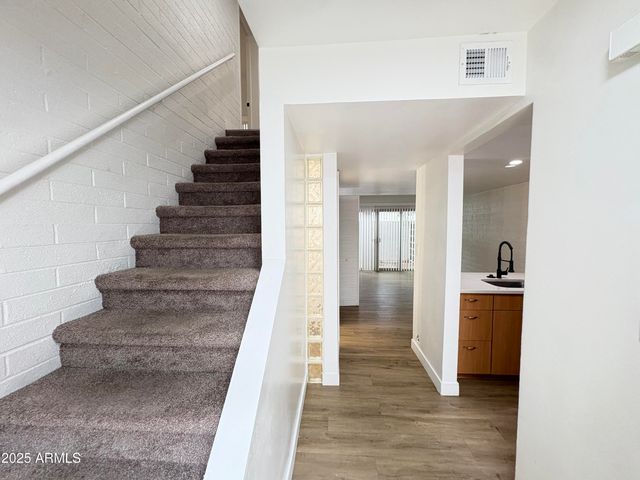 7325 E BELLEVIEW Street 1012, Scottsdale, AZ 85257