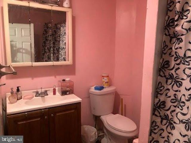 2715 W SELTZER ST, Philadelphia, PA 19132