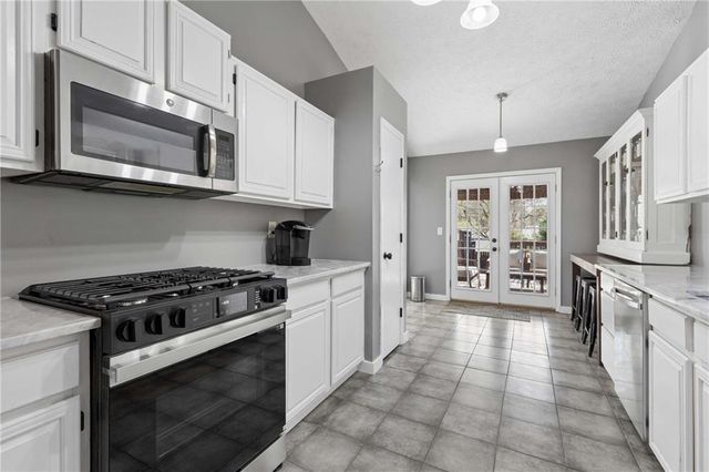 3004 River Station Drive, Woodstock, GA 30188