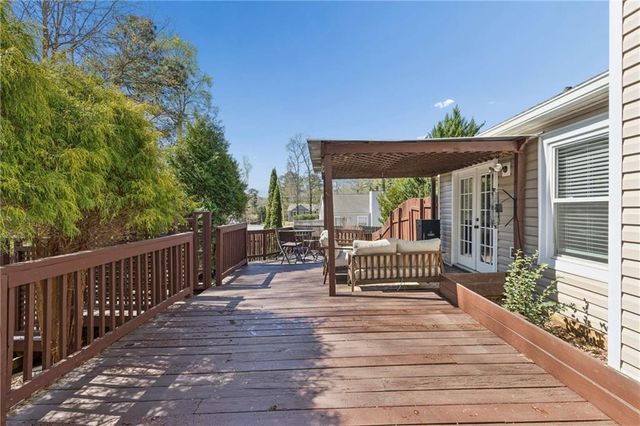 3004 River Station Drive, Woodstock, GA 30188