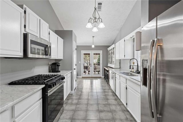 3004 River Station Drive, Woodstock, GA 30188