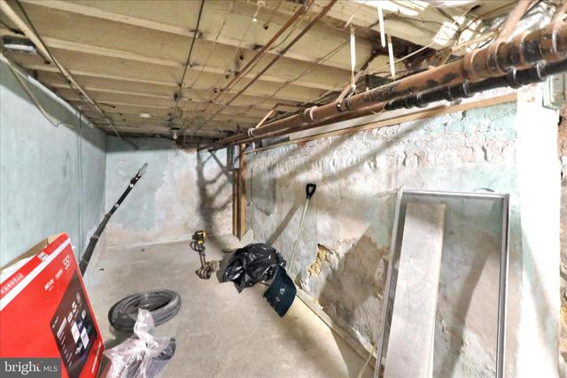 726 LOCUST ST, Reading, PA 19604