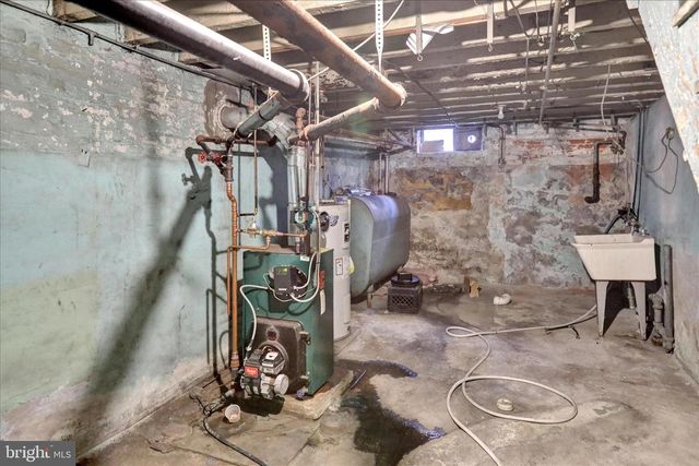 726 LOCUST ST, Reading, PA 19604