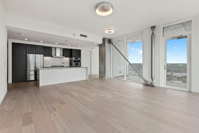 301 West Ave 2507, Austin, TX 78701