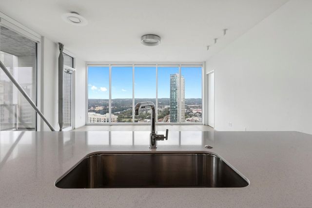 301 West Ave 2507, Austin, TX 78701