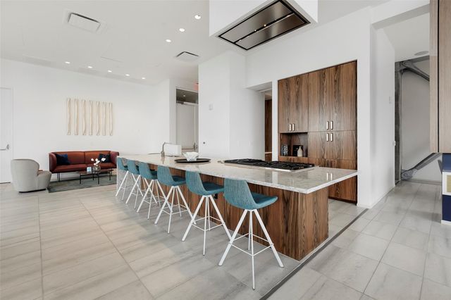 301 West Ave 2507, Austin, TX 78701