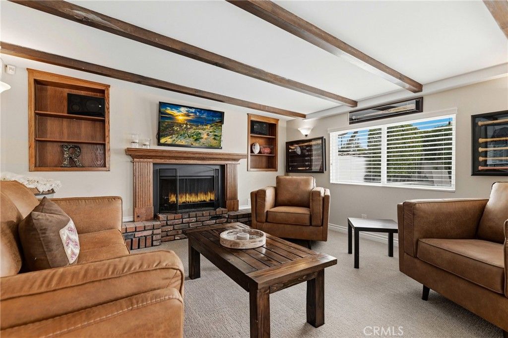 Image 22 of property listing at 930 La Rue, La Verne, CA 91750