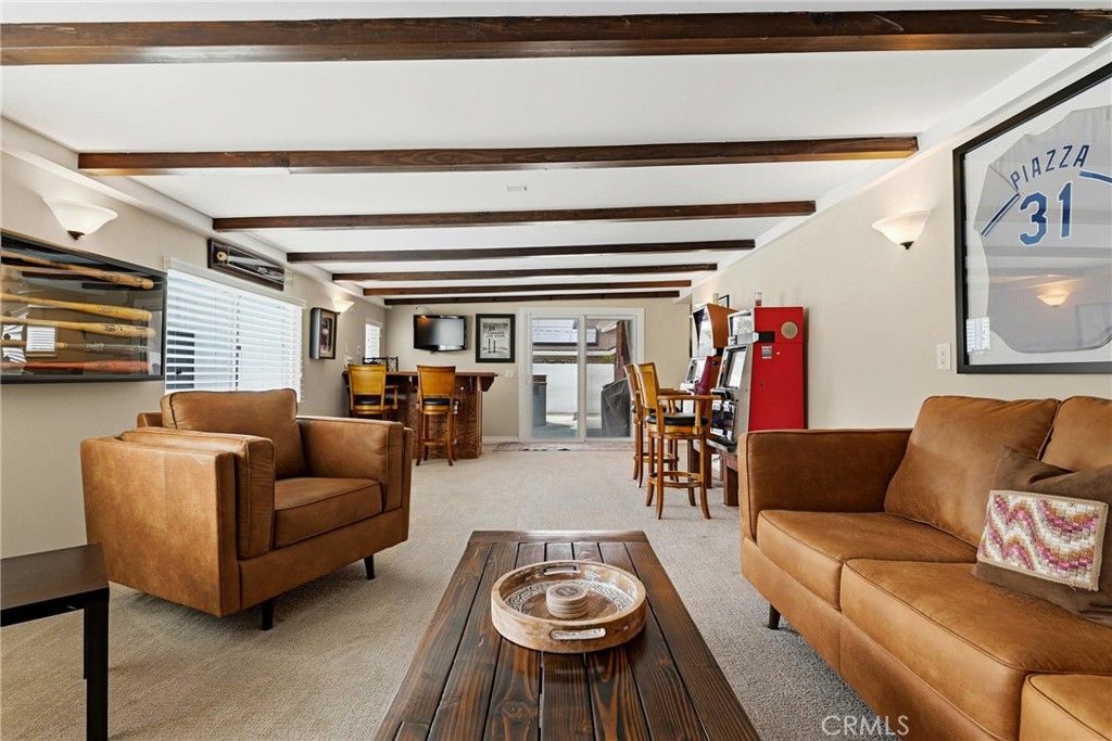 Image 23 of property listing at 930 La Rue, La Verne, CA 91750