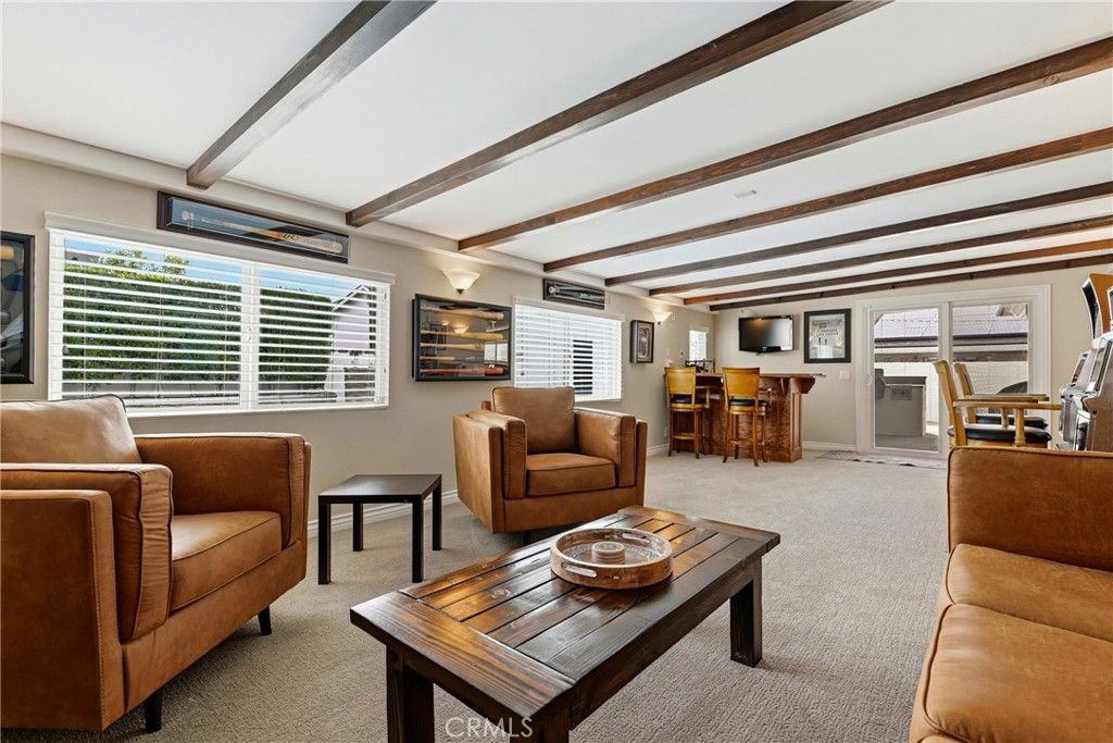 Image 24 of property listing at 930 La Rue, La Verne, CA 91750