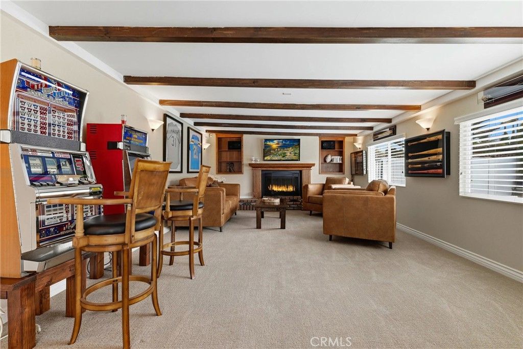 Image 27 of property listing at 930 La Rue, La Verne, CA 91750