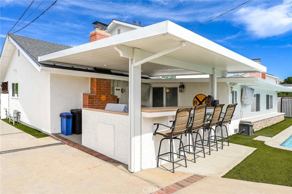 Image 41 of property listing at 930 La Rue, La Verne, CA 91750