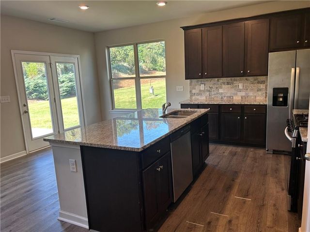 3689 Prospect Point Drive, Gillsville, GA 30566