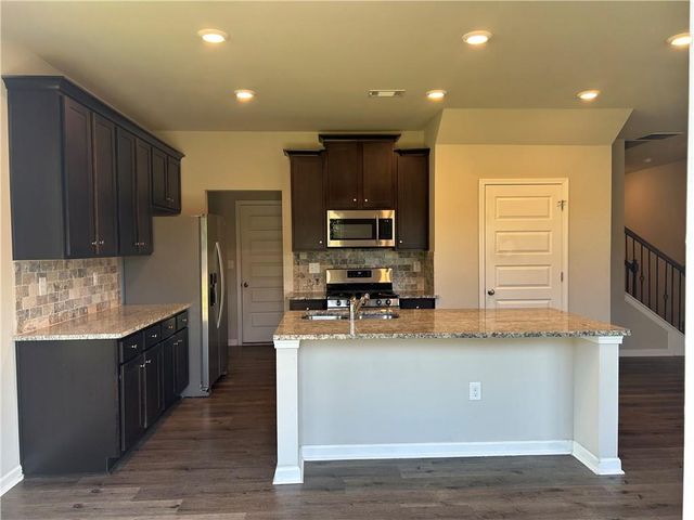 3689 Prospect Point Drive, Gillsville, GA 30566