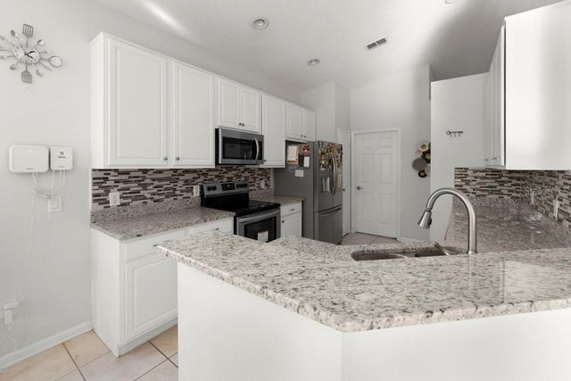 3181 STONEHURST CIRCLE, Kissimmee, FL 34741