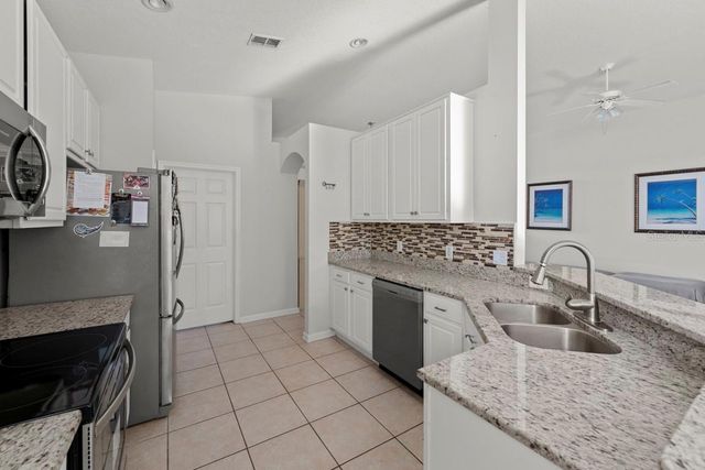 3181 STONEHURST CIRCLE, Kissimmee, FL 34741