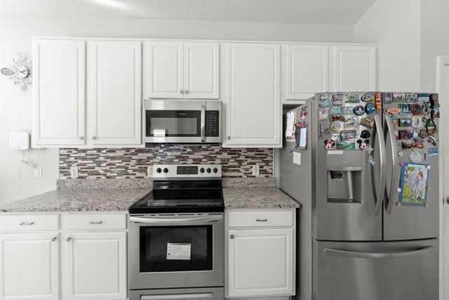 3181 STONEHURST CIRCLE, Kissimmee, FL 34741