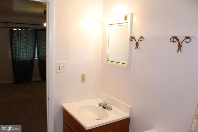 7616 WOODBINE DR, Laurel, MD 20707