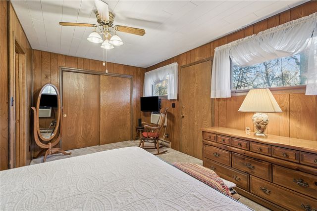 2230 Valley Road NE, North Liberty, IA 52317