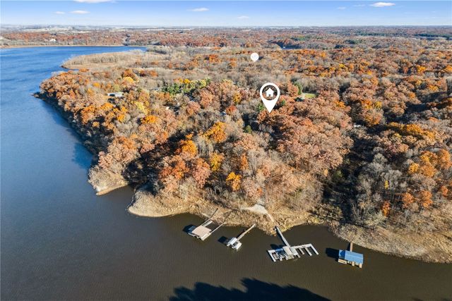 2230 Valley Road NE, North Liberty, IA 52317