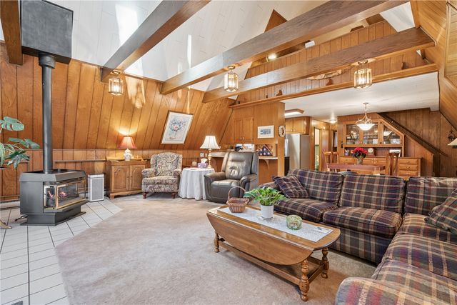 2230 Valley Road NE, North Liberty, IA 52317