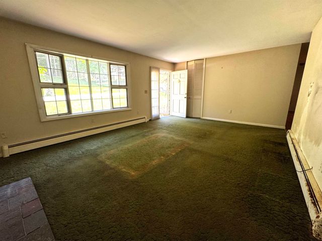 142 Pine Circle, Bennington, VT 05201