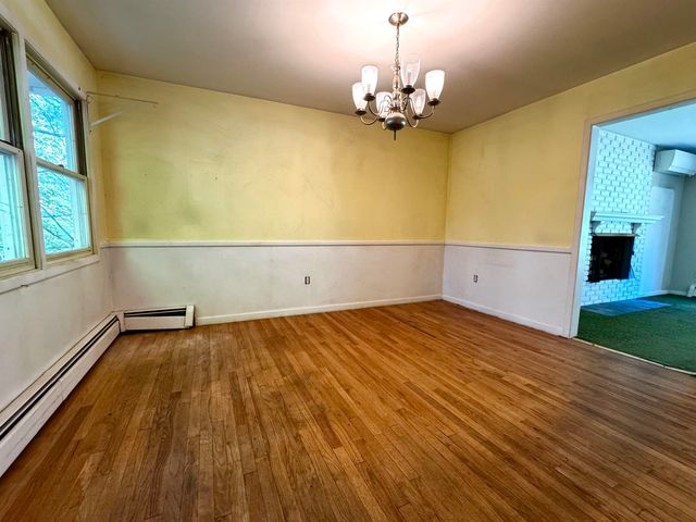 142 Pine Circle, Bennington, VT 05201