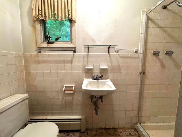 142 Pine Circle, Bennington, VT 05201