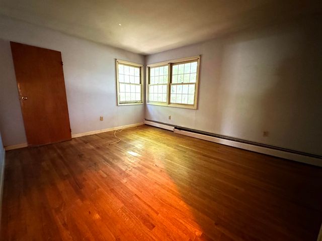 142 Pine Circle, Bennington, VT 05201