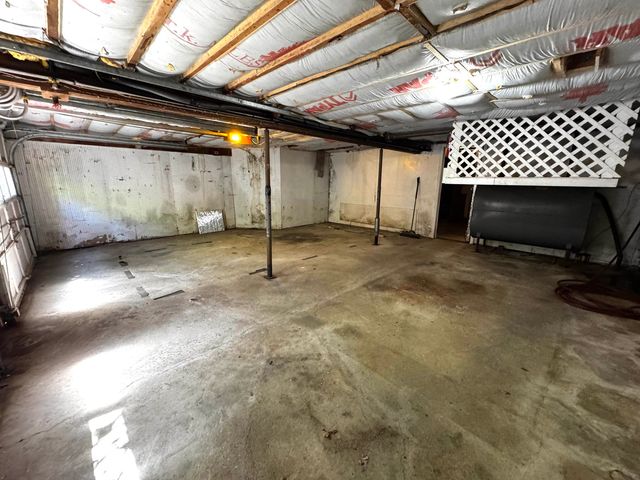 142 Pine Circle, Bennington, VT 05201