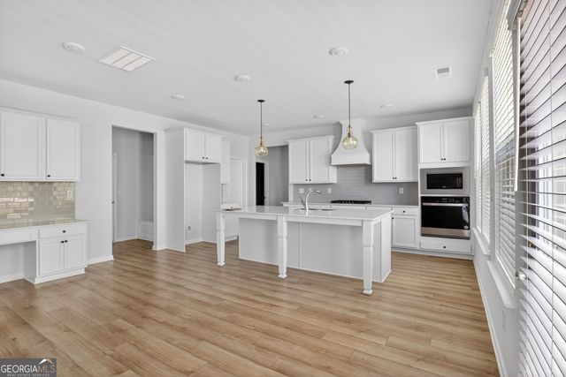 4890 Sultana Way, Atlanta, GA 30331