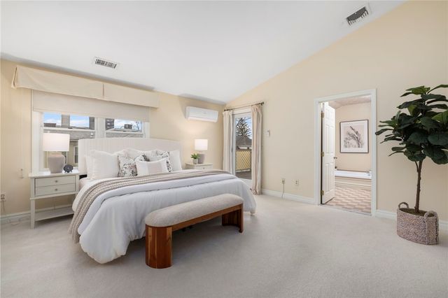 22 Miles Avenue 8, Providence, RI 02906