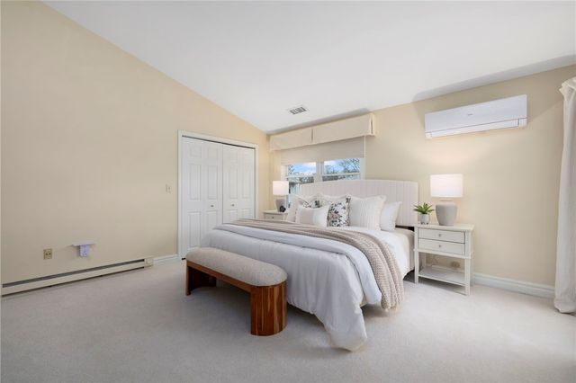 22 Miles Avenue 8, Providence, RI 02906