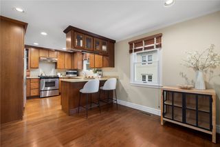 22 Miles Avenue 8, Providence, RI 02906