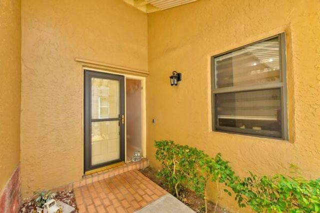 2433 Fiddleleaf Ave, Coconut Creek, FL 33063