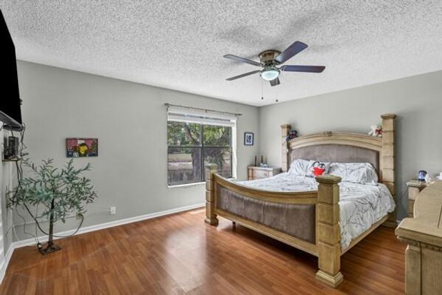 2433 Fiddleleaf Ave, Coconut Creek, FL 33063