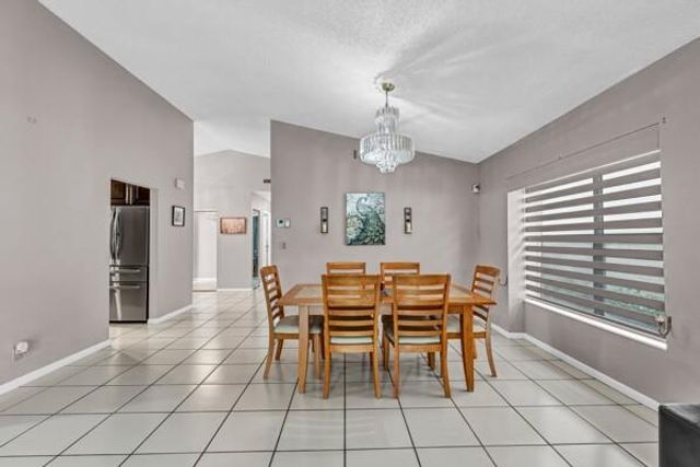 2433 Fiddleleaf Ave, Coconut Creek, FL 33063