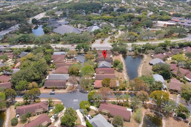 2433 Fiddleleaf Ave, Coconut Creek, FL 33063