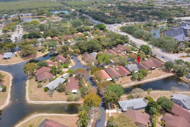 2433 Fiddleleaf Ave, Coconut Creek, FL 33063