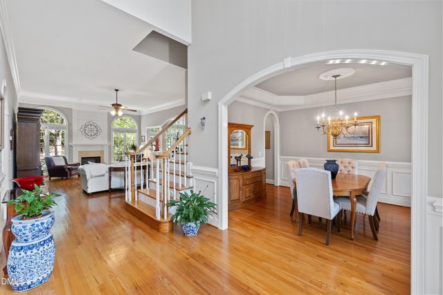 702 Edgemore Avenue, Cary, NC 27519