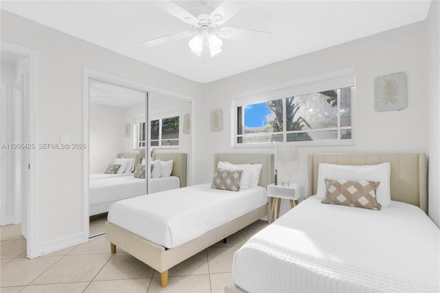 3210 SW 24th Ter, Miami, FL 33145