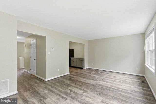 7819 LEONARDO CT, Pasadena, MD 21122