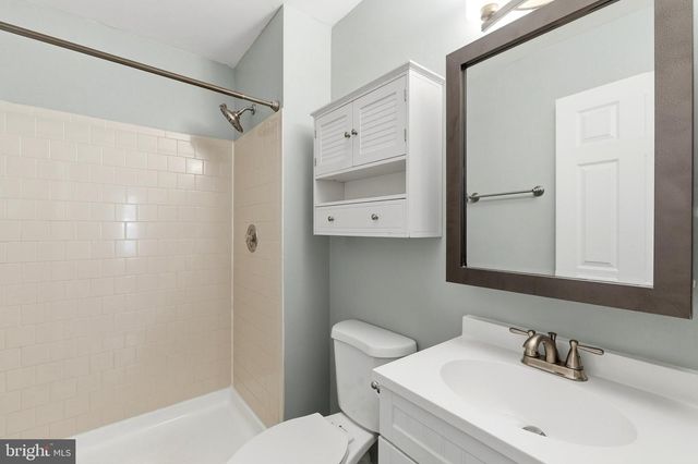 7819 LEONARDO CT, Pasadena, MD 21122