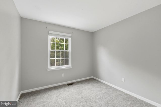 7819 LEONARDO CT, Pasadena, MD 21122