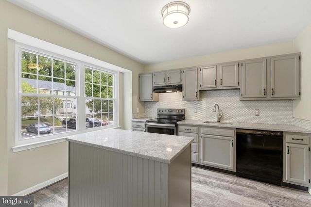 7819 LEONARDO CT, Pasadena, MD 21122