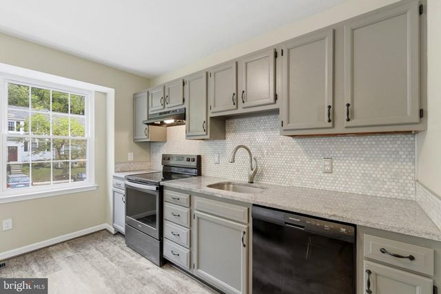 7819 LEONARDO CT, Pasadena, MD 21122