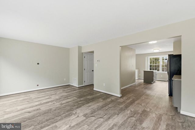 7819 LEONARDO CT, Pasadena, MD 21122