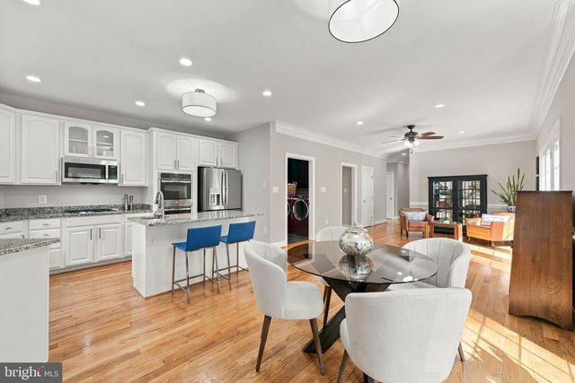 6743 BREEZY DR, Warrenton, VA 20187