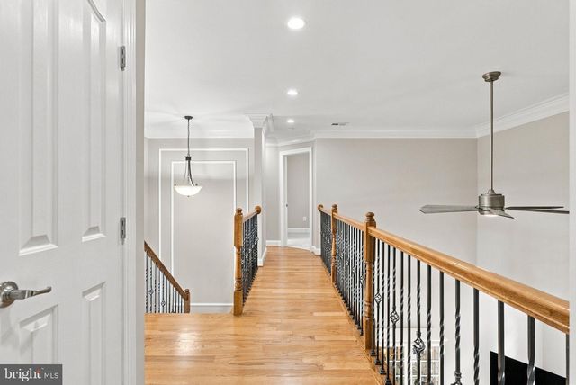 6743 BREEZY DR, Warrenton, VA 20187