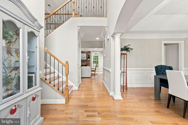 6743 BREEZY DR, Warrenton, VA 20187