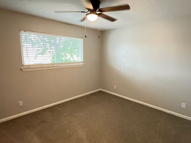 4814 Lovell Avenue, Fort Worth, TX 76107